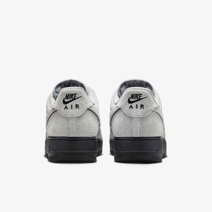Nike Air Force 1 '07 LV8 "Light Smoke Grey / Black"